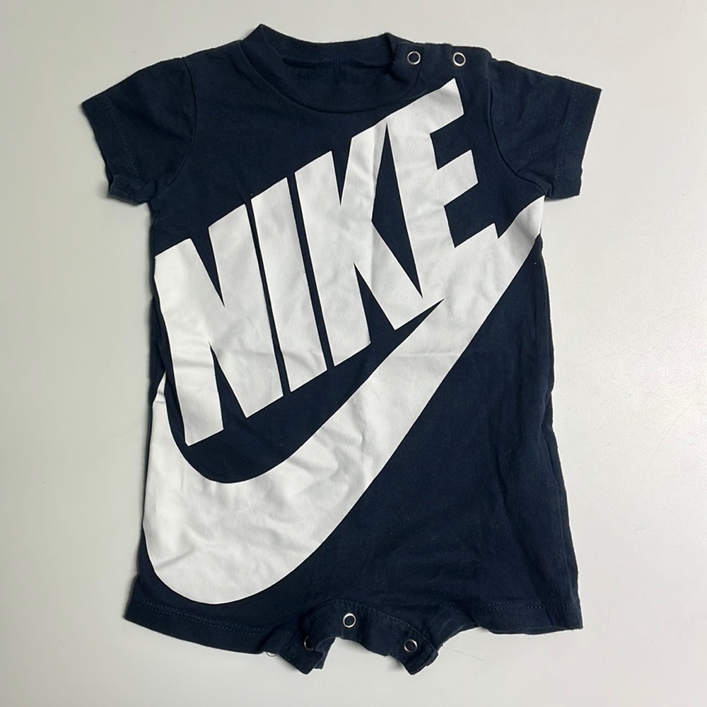 Nike Unisex Baby Romper, 3 months, 56-62cm